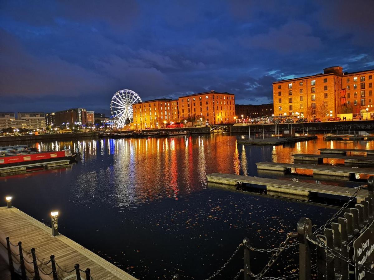 Base Serviced Apartments - The Docks Liverpool Exteriér fotografie